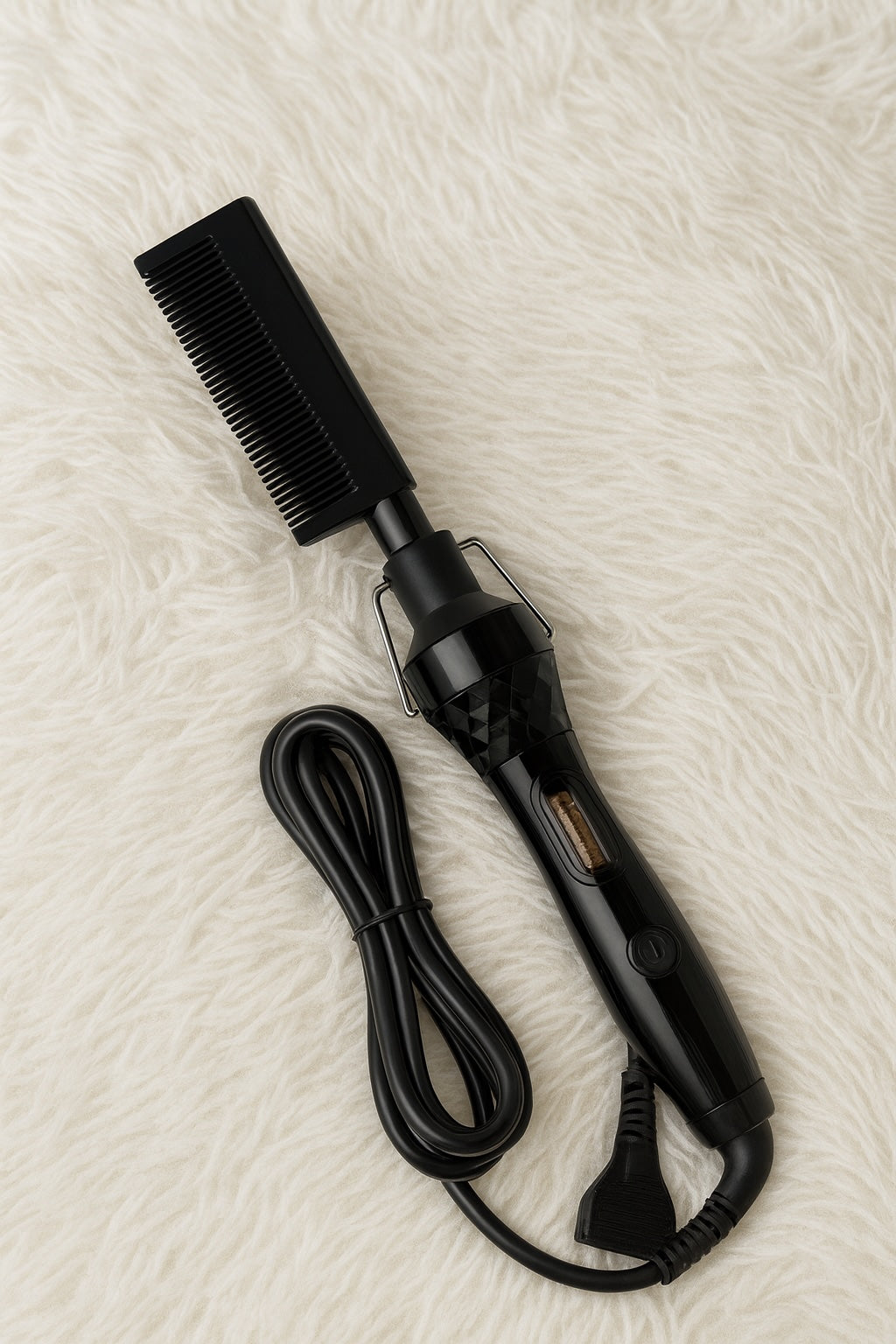 Peigne chauffant Meysha – 260 °C max.